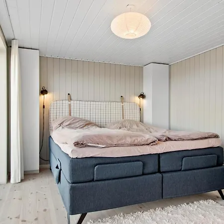 3 Bedroom Lovely In Holiday home Saltum